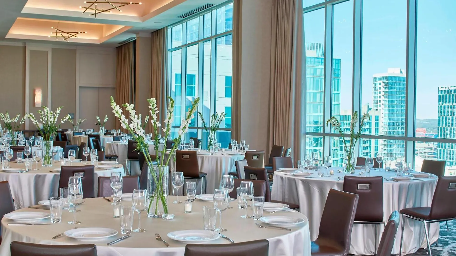 Hotel Springhill Suites By Marriott Nashville Downtown/Convention Center
